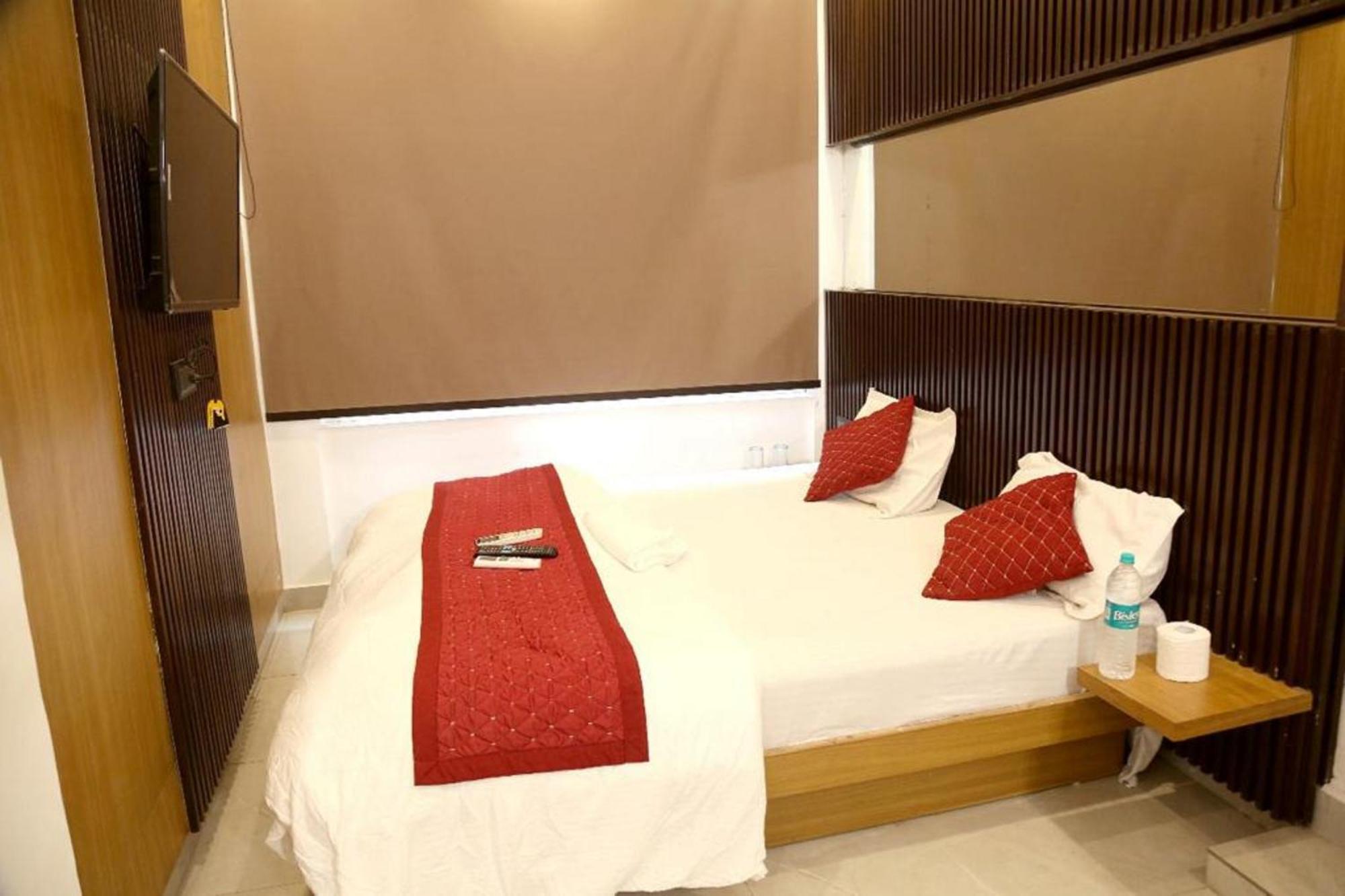 Bunk Hostel Delhi Best Backpacking Accommodation New Delhi Ngoại thất bức ảnh