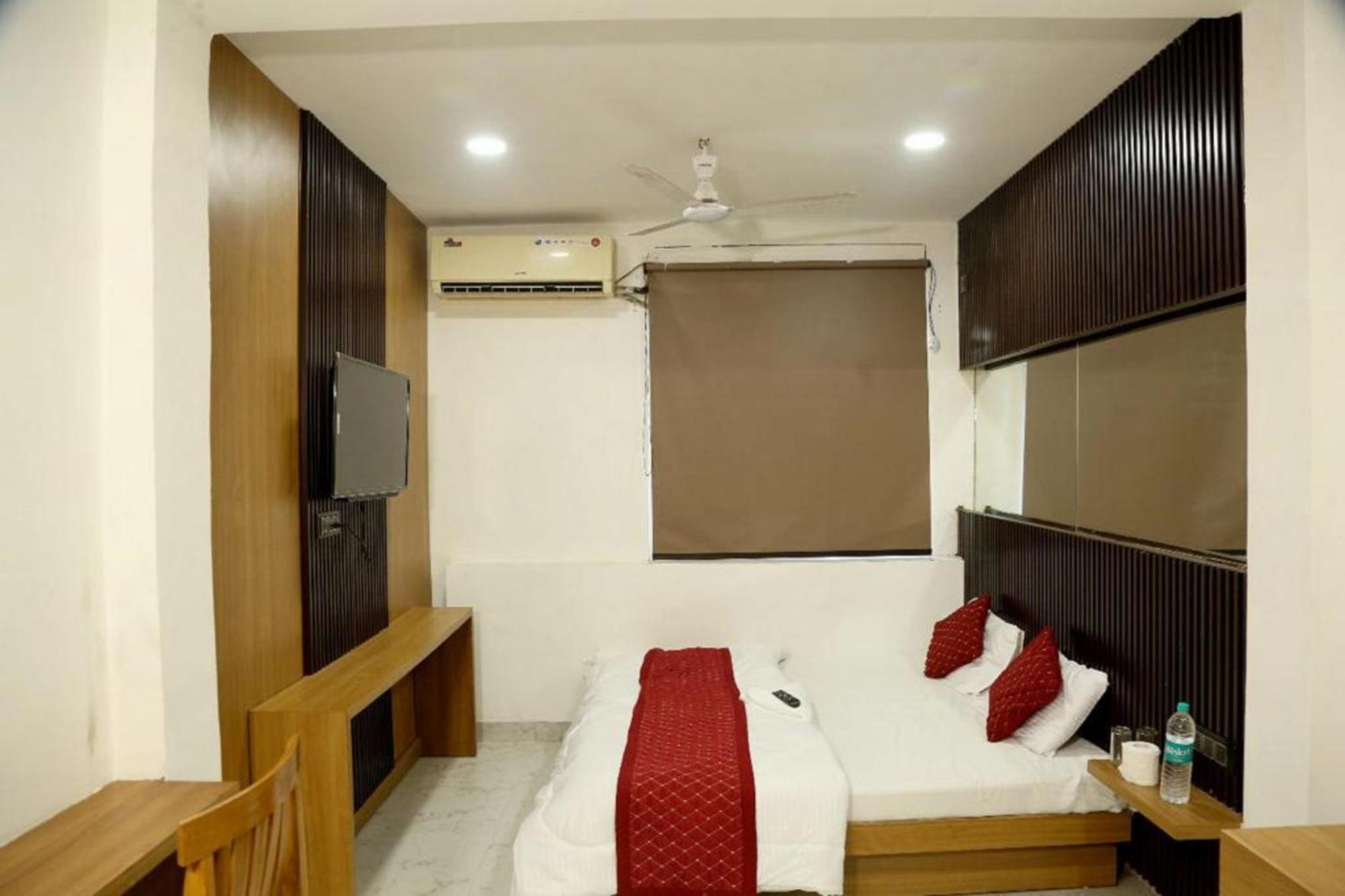 Bunk Hostel Delhi Best Backpacking Accommodation New Delhi Ngoại thất bức ảnh