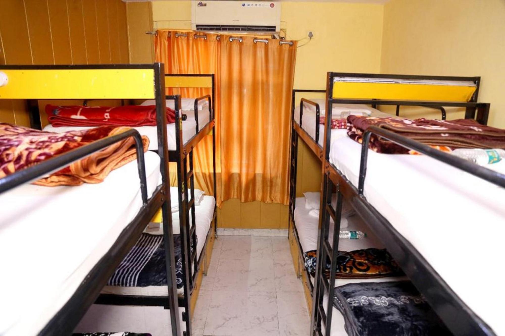 Bunk Hostel Delhi Best Backpacking Accommodation New Delhi Ngoại thất bức ảnh