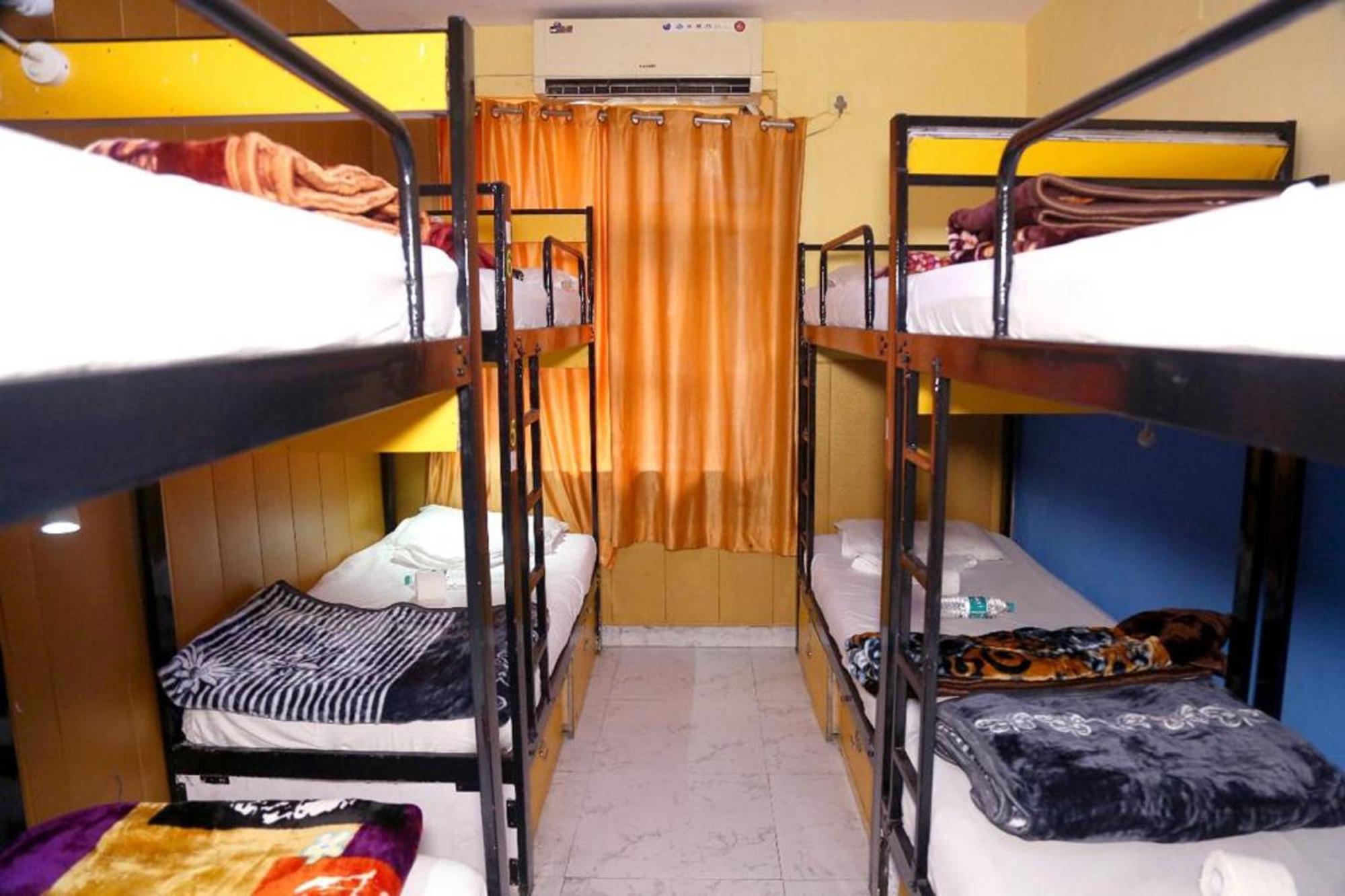 Bunk Hostel Delhi Best Backpacking Accommodation New Delhi Ngoại thất bức ảnh